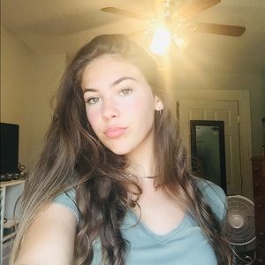 Meet your Posher, Kaylee